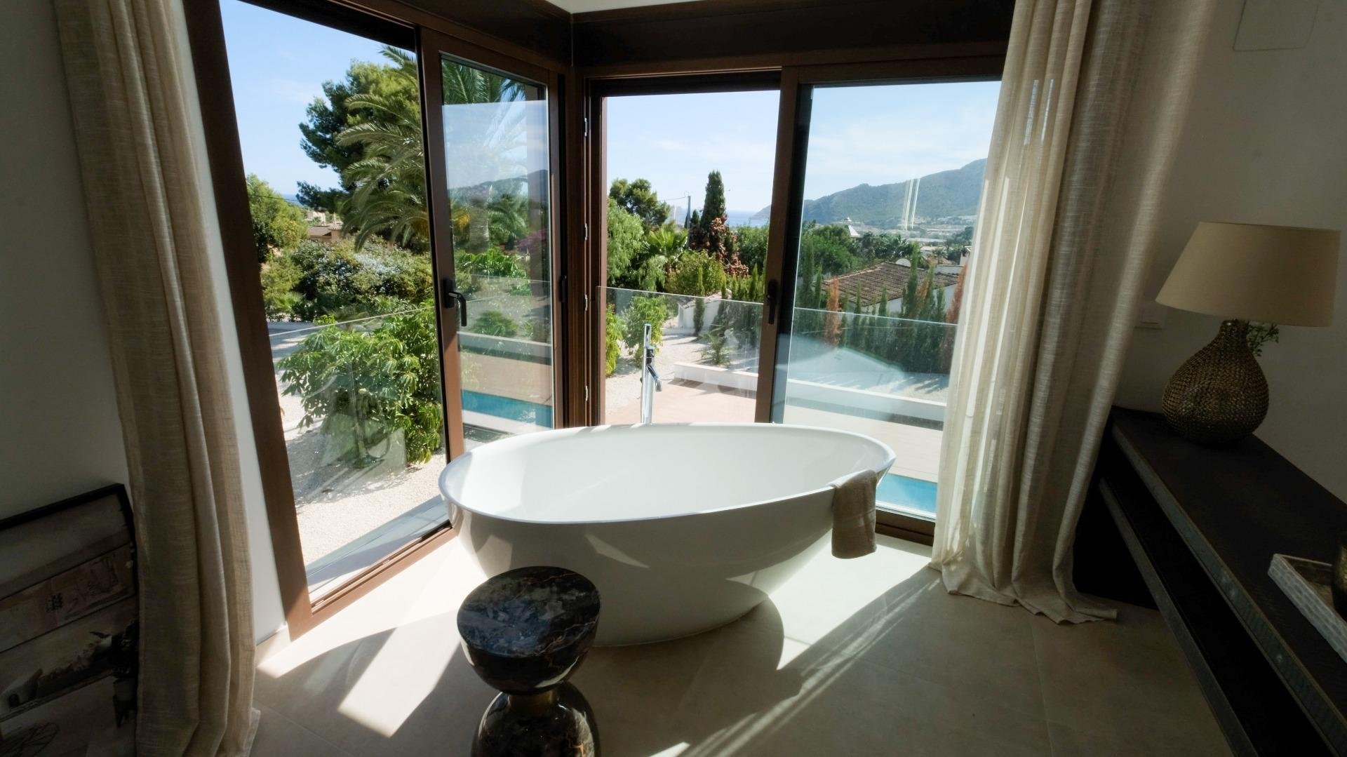 Villa in Altea, Alicante, Spain 4 bedrooms, 500 sq.m. No. 165279