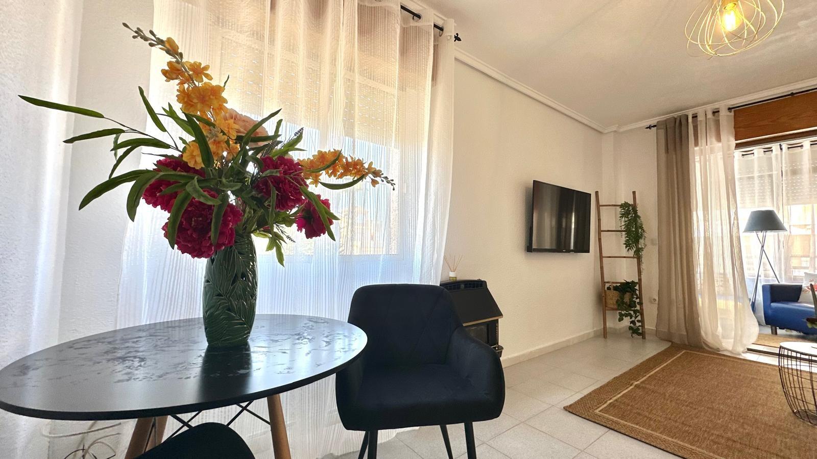 Apartment à Torrevieja, Alicante, Espagne 1 chambre, 34 m2 No. 182983