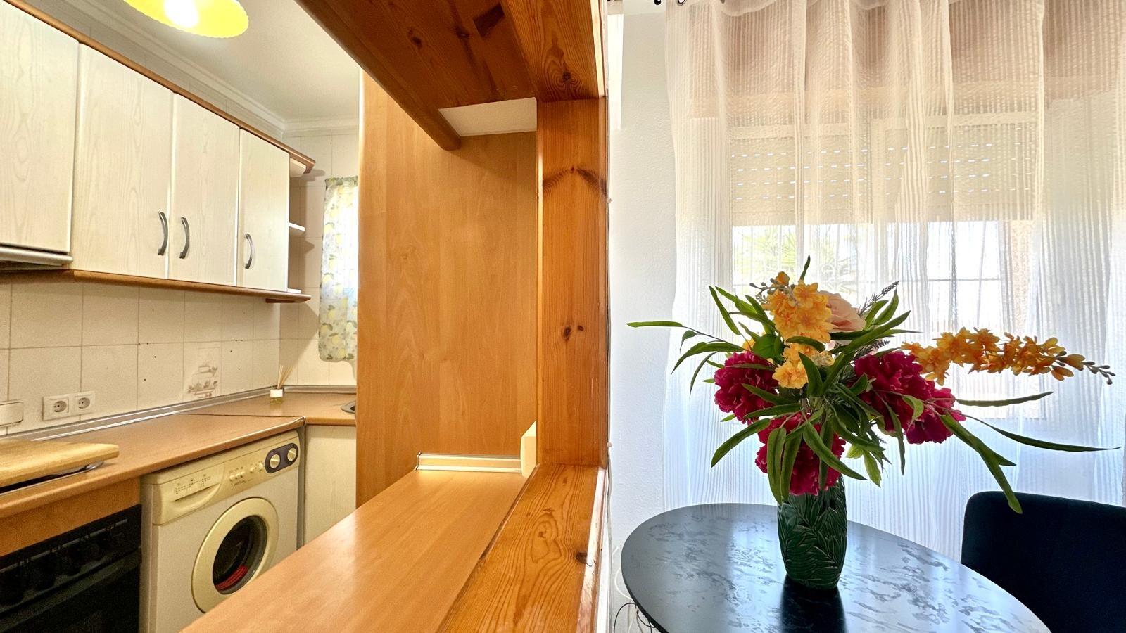 Apartment à Torrevieja, Alicante, Espagne 1 chambre, 34 m2 No. 182983