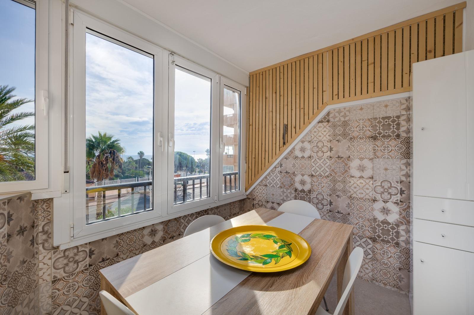 Apartamento en Torrevieja, Alicante, España 1 dormitorio, 52 m2 No. 182982
