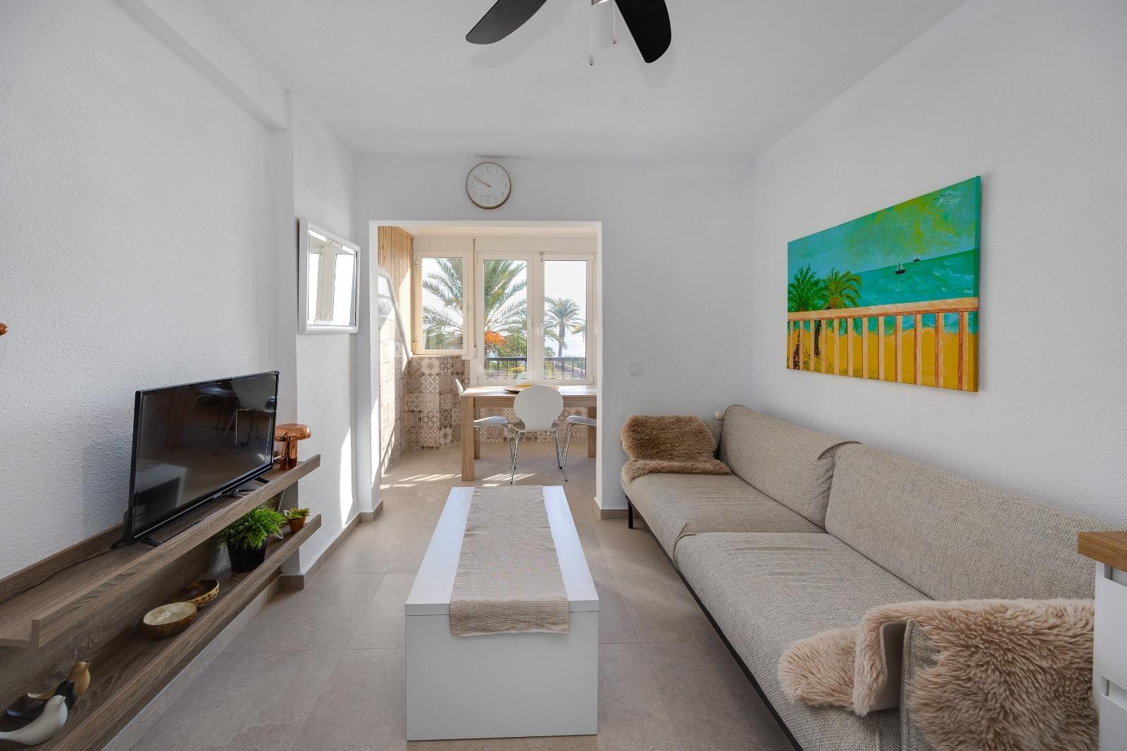 Apartamento en Torrevieja, Alicante, España 1 dormitorio, 52 m2 No. 182982