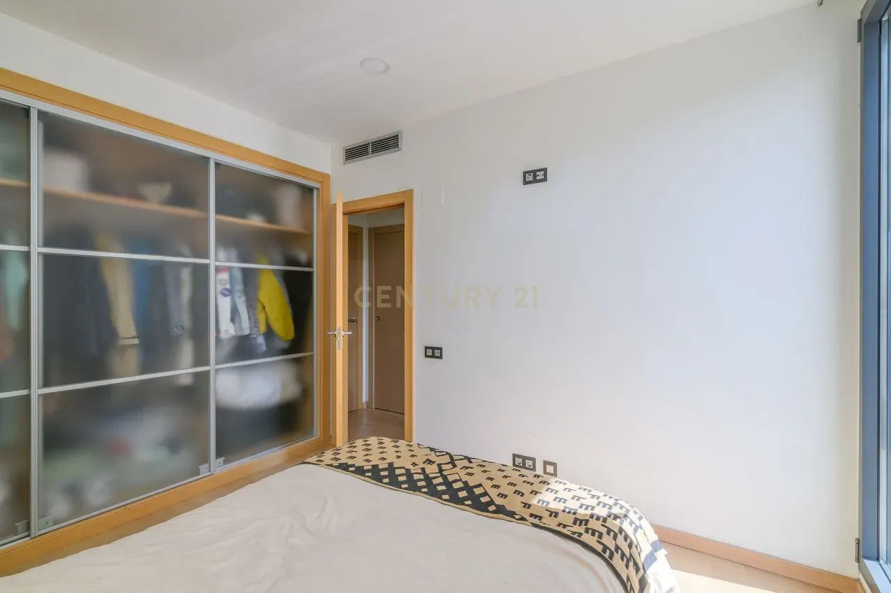 Wohnung in Barcelona, Spanien 1 Schlafzimmer, 66 m2 Nr. 167746