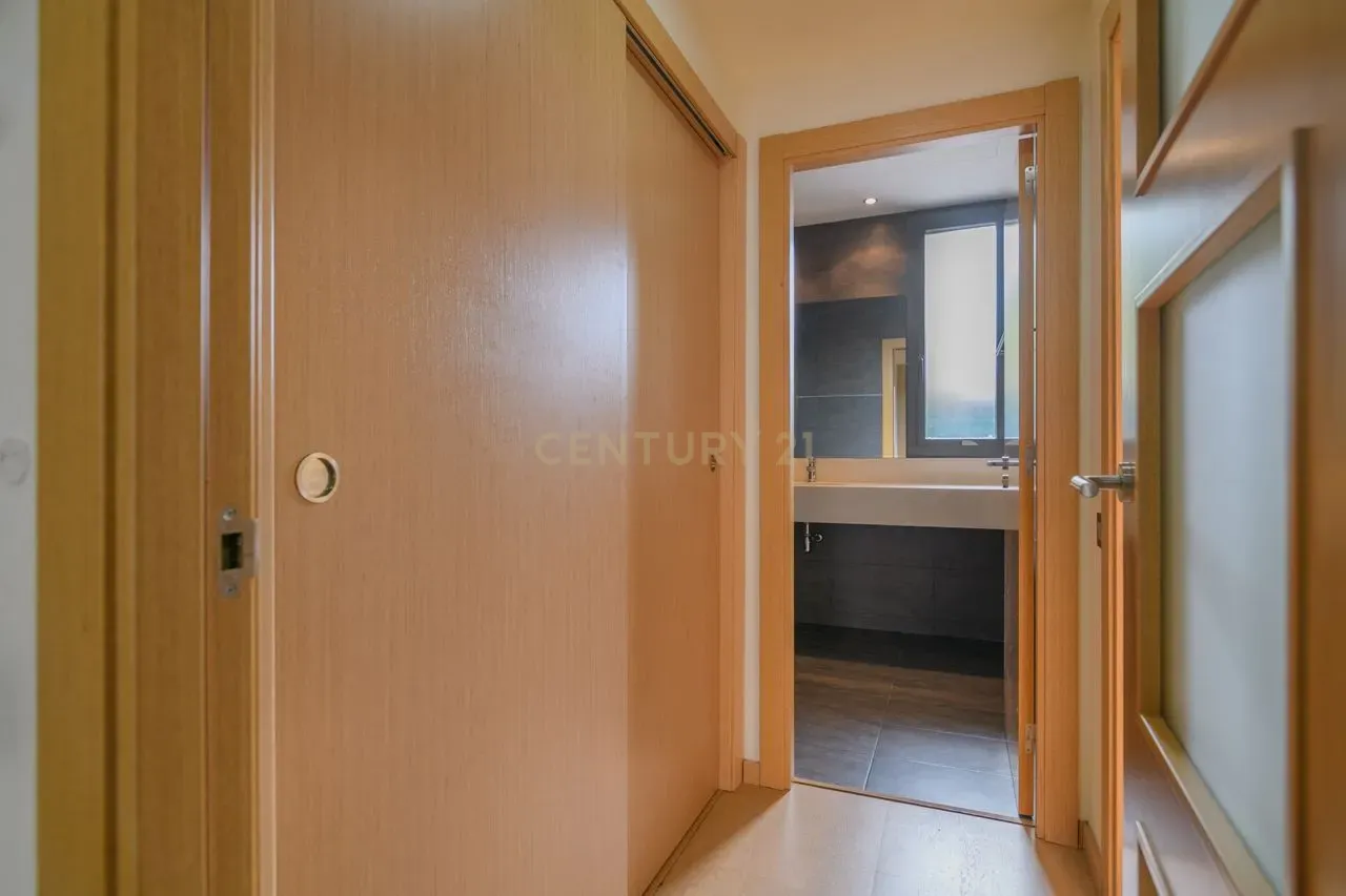 Wohnung in Barcelona, Spanien 1 Schlafzimmer, 66 m2 Nr. 167746
