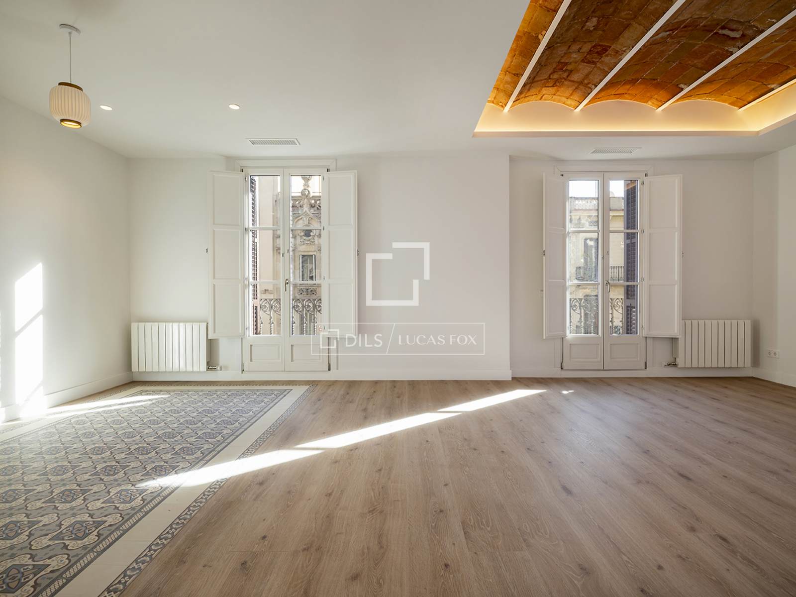 Apartment in Barcelona, Spain 3 bedrooms, 189 sq.m. No. 150517