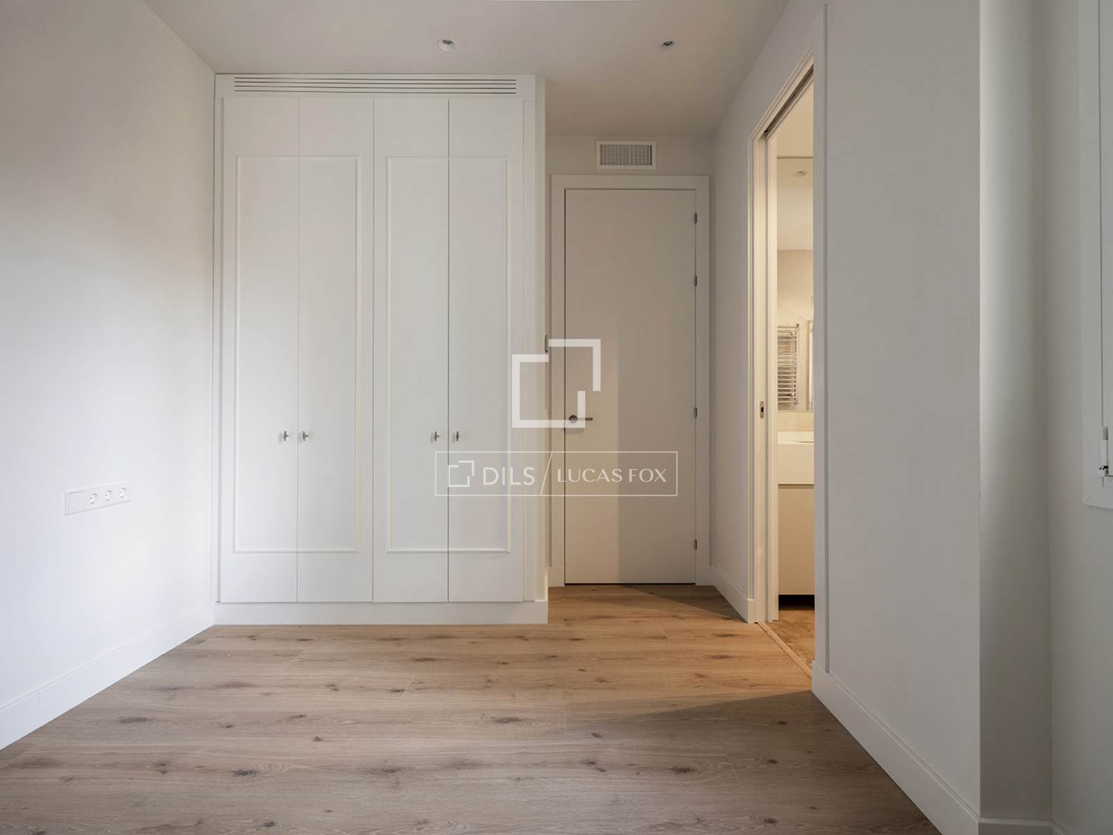 Apartment in Barcelona, Spain 3 bedrooms, 189 sq.m. No. 150517