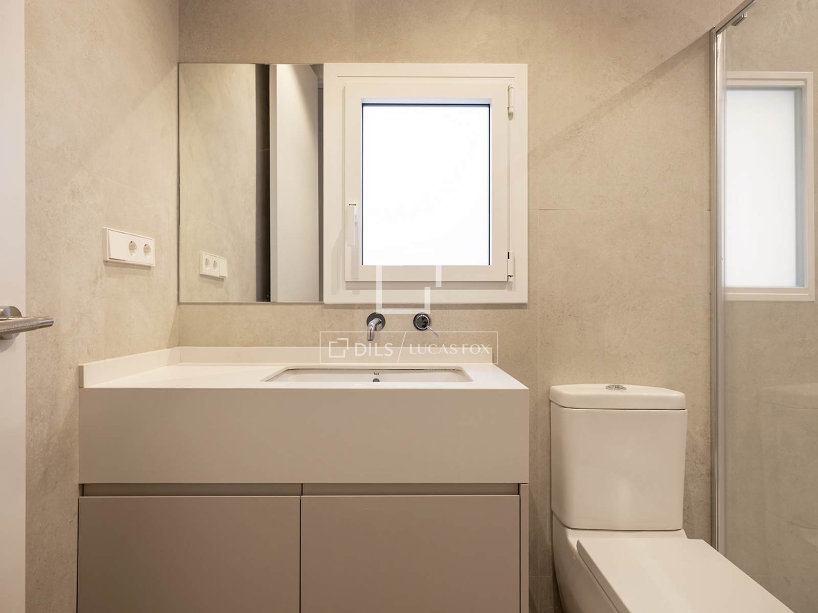 Apartment in Barcelona, Spain 3 bedrooms, 189 sq.m. No. 150517