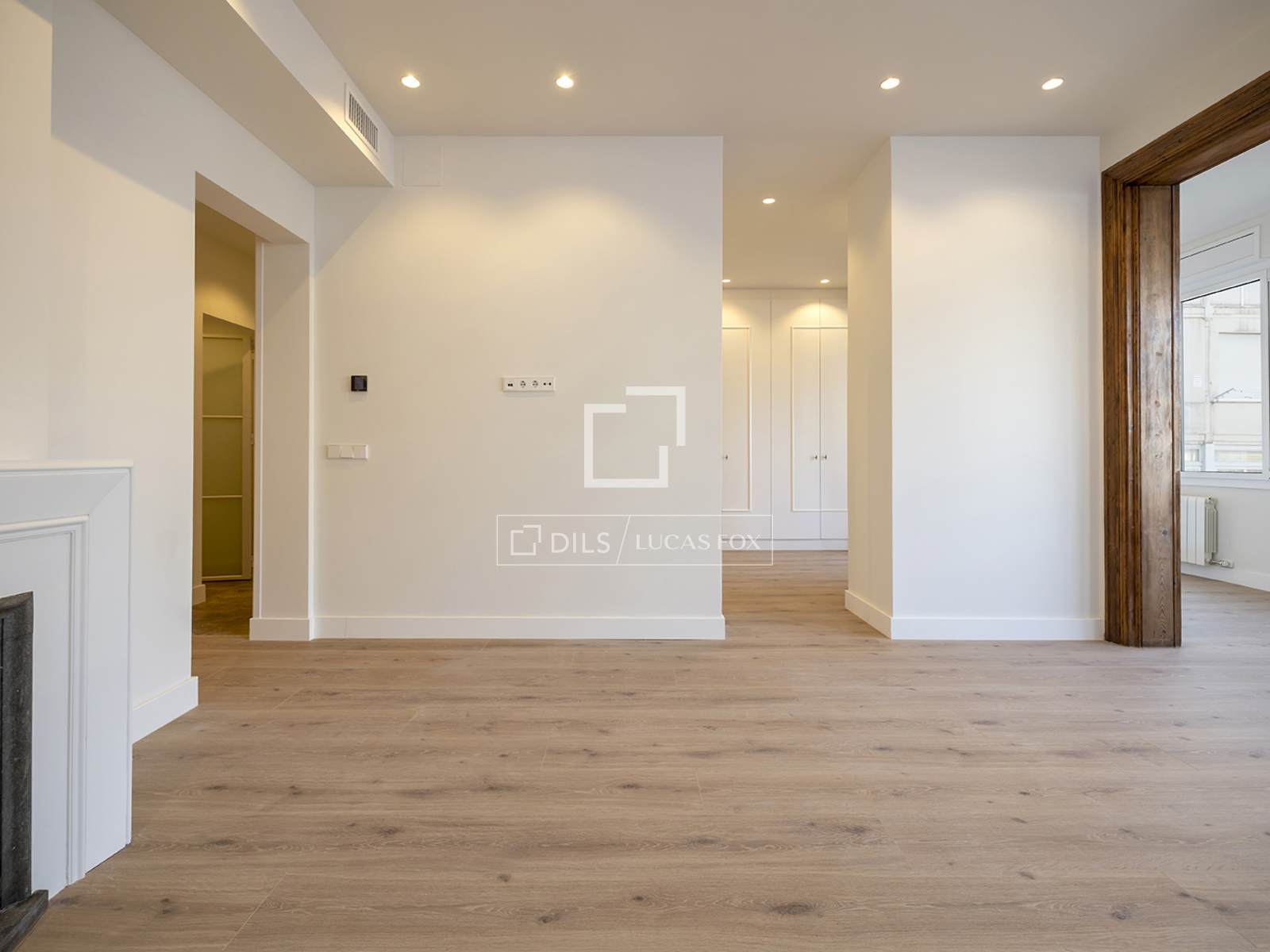 Apartment in Barcelona, Spain 3 bedrooms, 189 sq.m. No. 150517