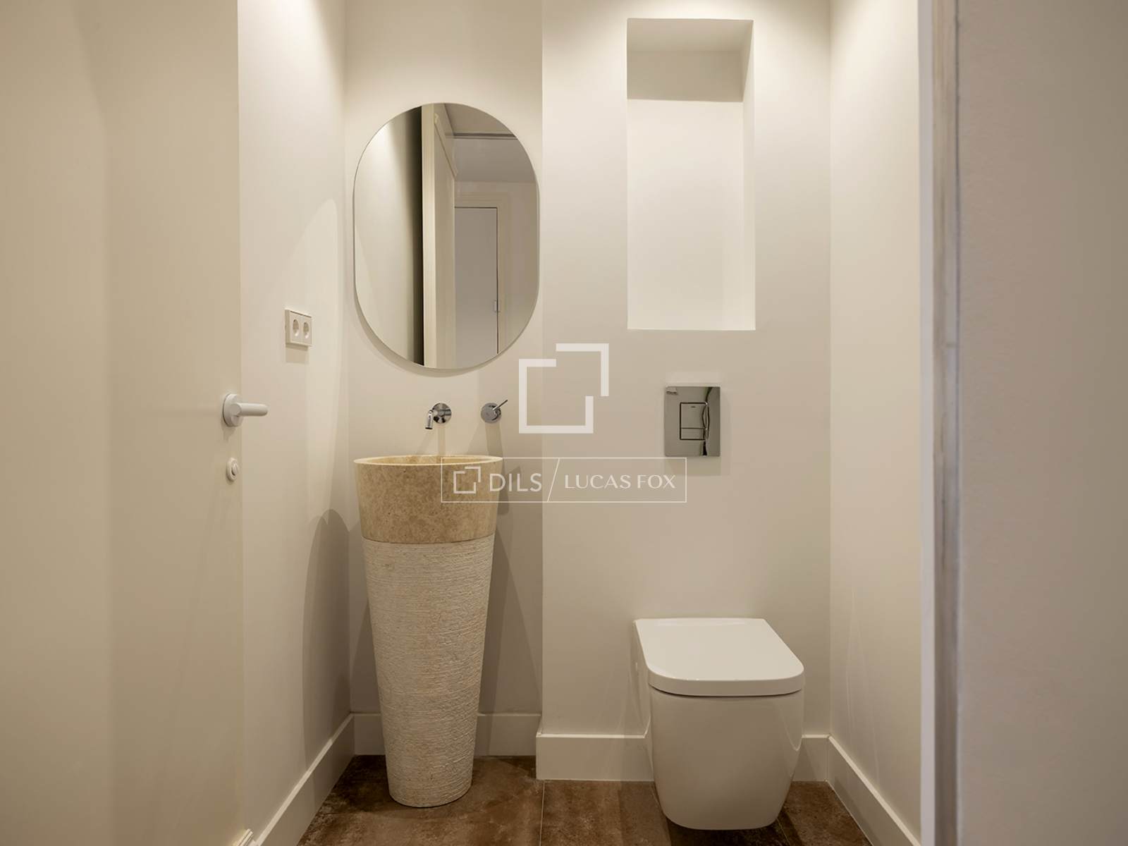 Apartment in Barcelona, Spain 3 bedrooms, 189 sq.m. No. 150517