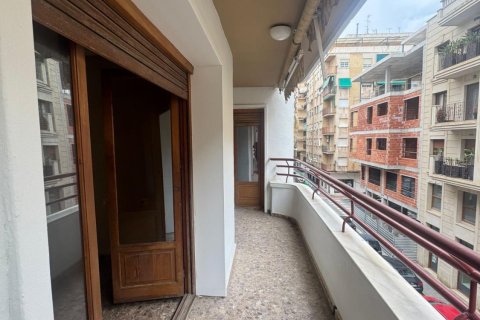 Apartment in Orihuela, Alicante, Spain 3 bedrooms, 155 sq.m. No. 189087