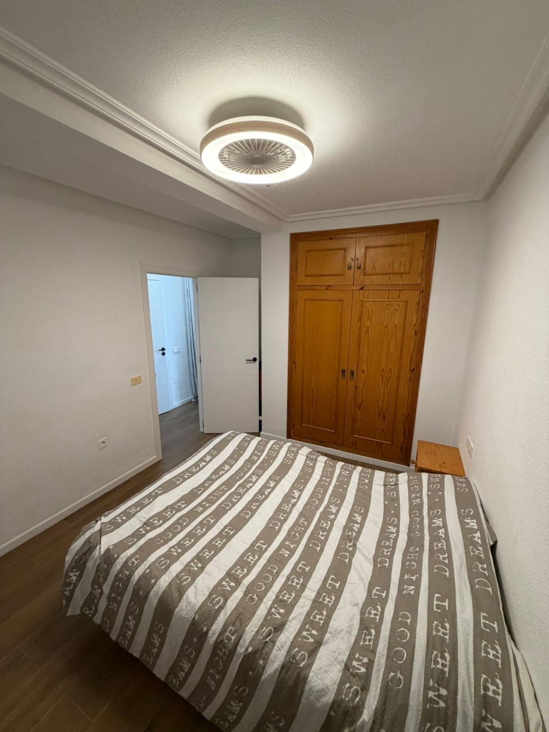 Apartment in Punta Prima, Alicante, Spain 2 bedrooms, 64 sq.m. No. 189088