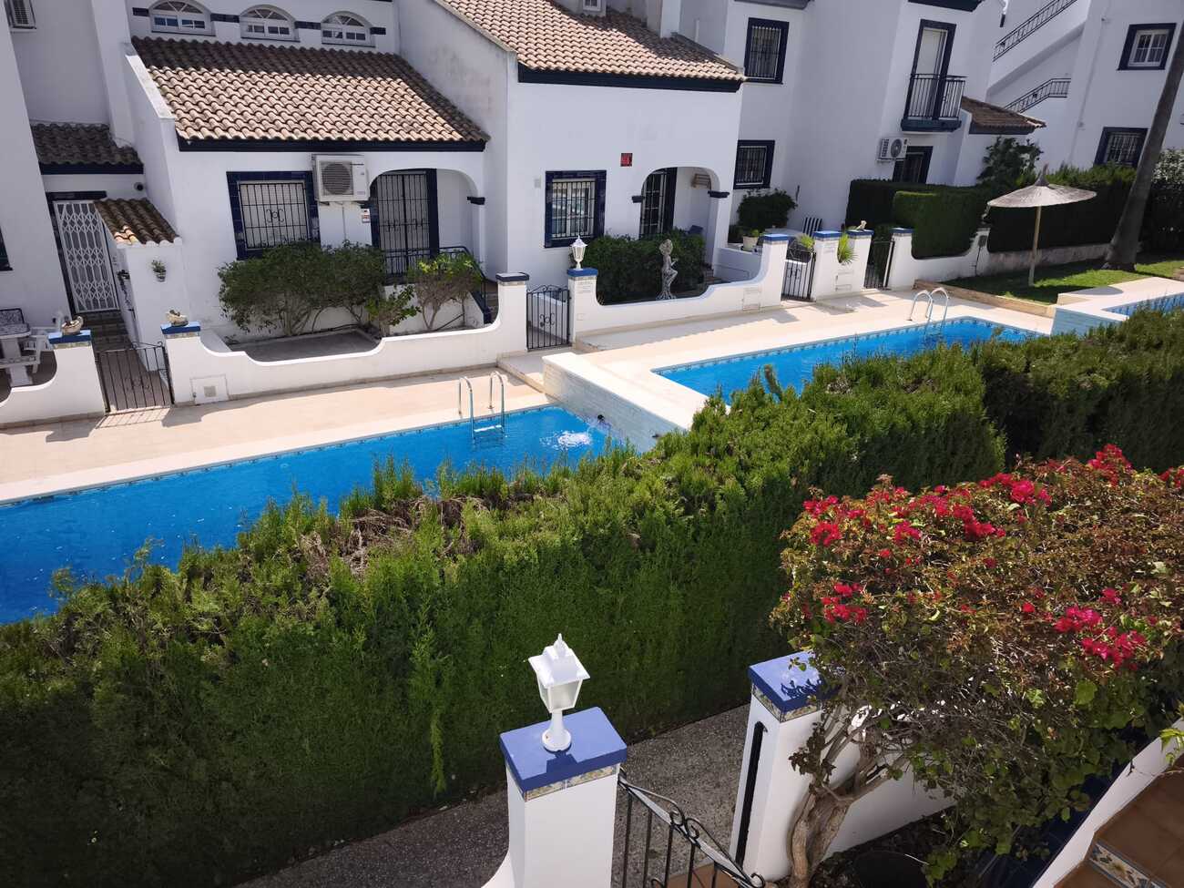 Bungalowi Villamartin, Alicante, Espanja 2 makuuhuonetta, 63 m2 No. 189086