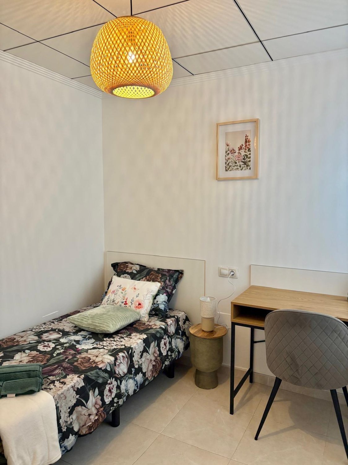 Apartment in Torrevieja, Alicante, Spain 3 bedrooms, 60 sq.m. No. 189089