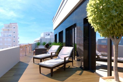 Apartment in Torrevieja, Alicante, Spain 2 bedrooms, 98 sq.m. No. 189091