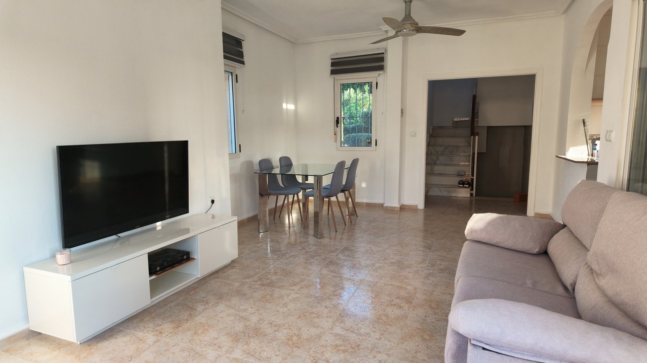 Villa in Villamartin, Alicante, Spain 3 bedrooms, 184 sq.m. No. 192337