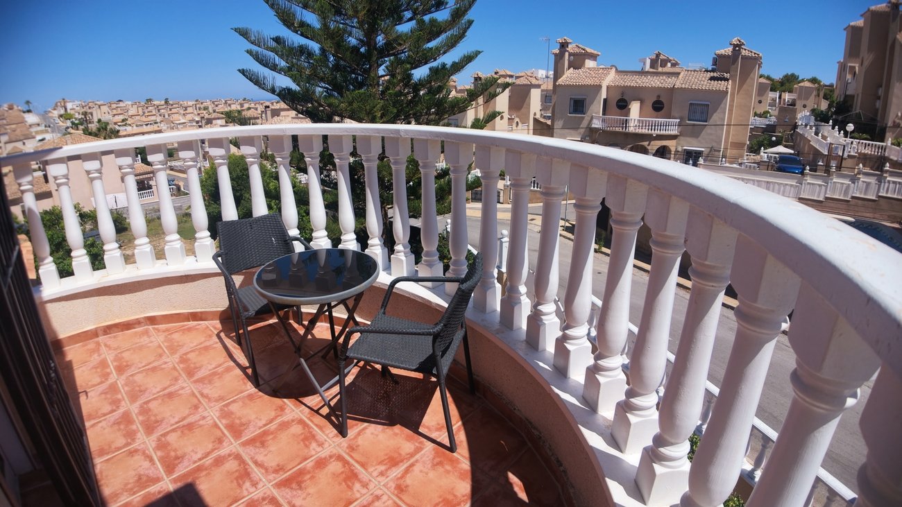 Villa in Villamartin, Alicante, Spain 3 bedrooms, 184 sq.m. No. 192337