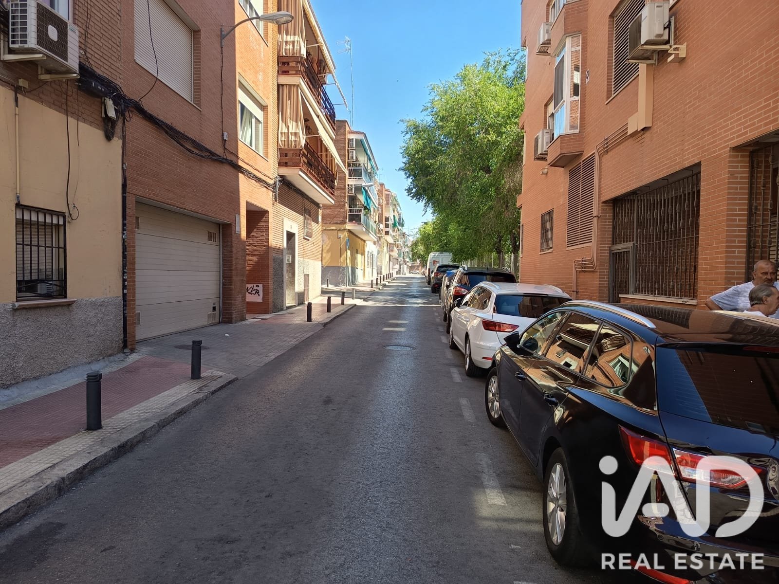 Garage i Madrid, Spanien Nr. 196502