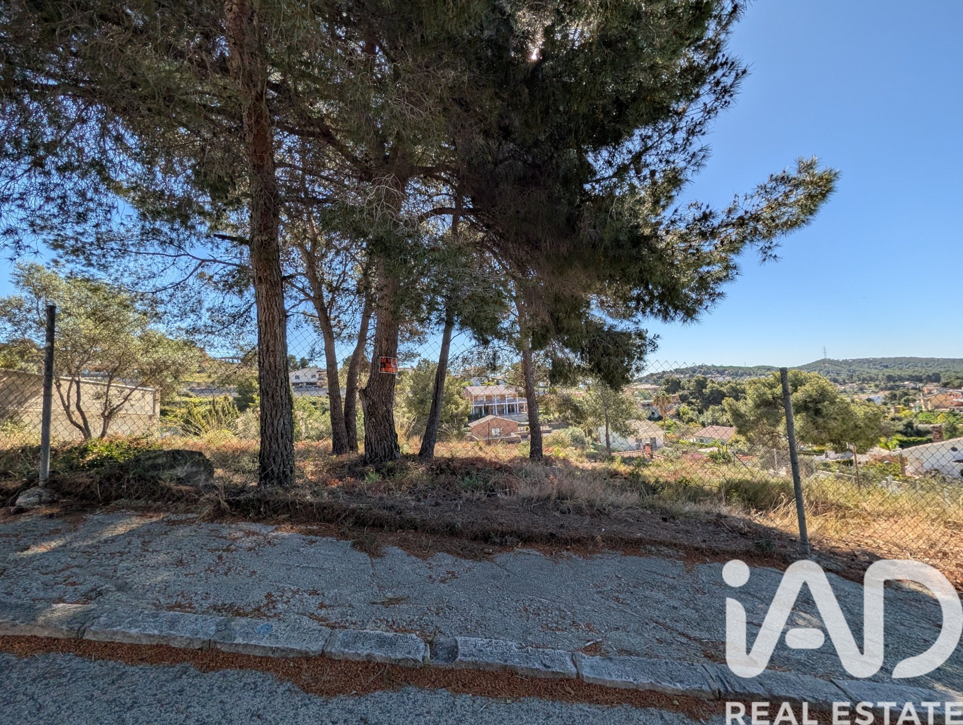 Tontti Cunit, Tarragona, Espanja 568 m2 No. 185335