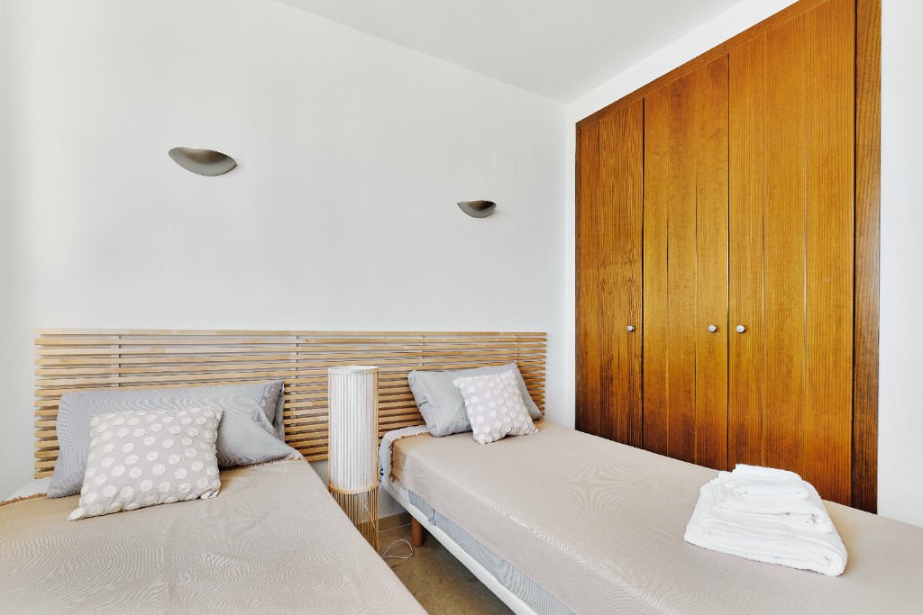 Apartamento en Punta Prima, Alicante, España 2 dormitorios, 85 m2 No. 144838