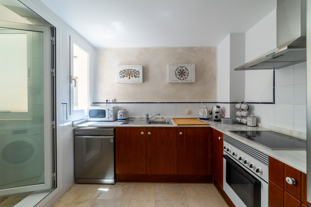 Apartamento en Punta Prima, Alicante, España 2 dormitorios, 85 m2 No. 144838
