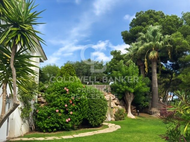 Villa in Castelldefels, Barcelona, Spain 6 bedrooms, 723 sq.m. No. 156824