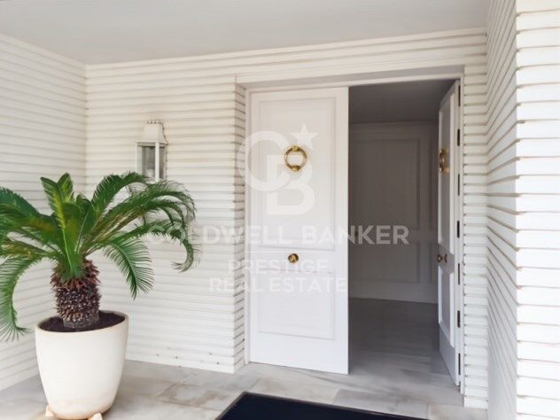 Villa in Castelldefels, Barcelona, Spain 6 bedrooms, 723 sq.m. No. 156824