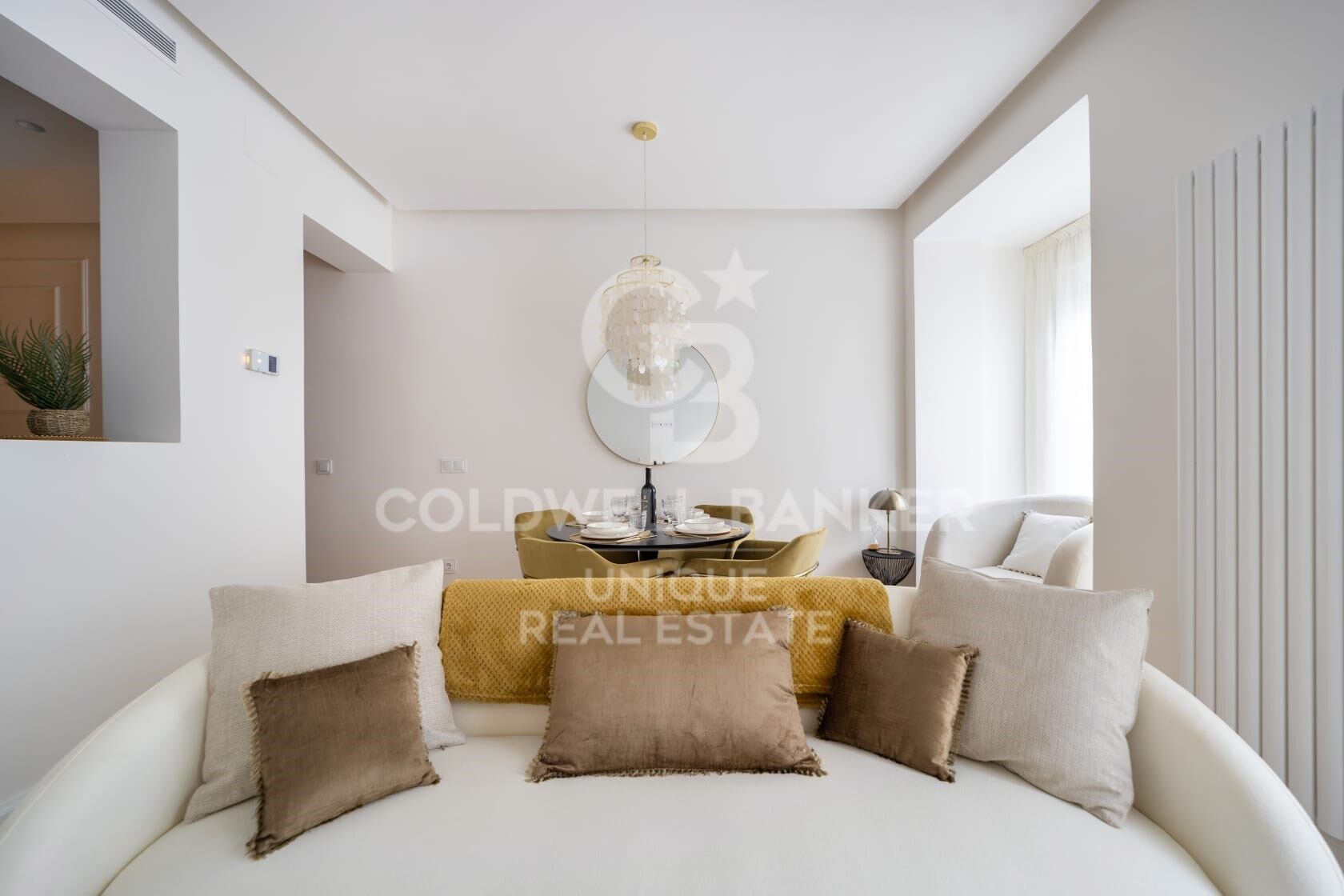 Apartamento en Madrid, España 2 dormitorios, 98 m2 No. 156822