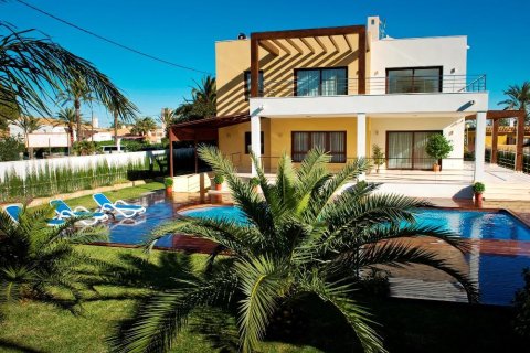 Huvila Cabo Roig, Alicante, Espanja 5 makuuhuonetta, 477 m2 No. 144689