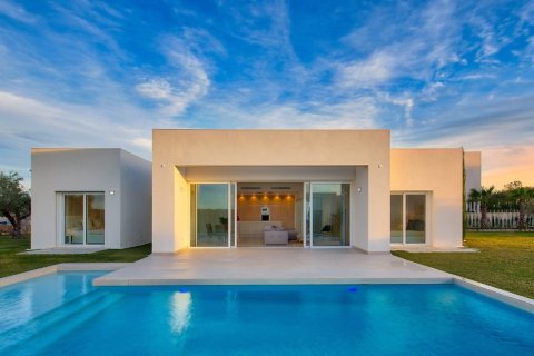 Villa Campoamor, Alicante, Spānijā 3 istabas, 140 m2 Nr. 144687