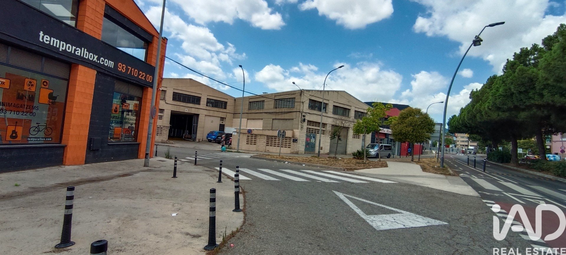 Kommersiell fastighet i Ripollet, Barcelona, Spanien 642 kvm. Nr. 152413