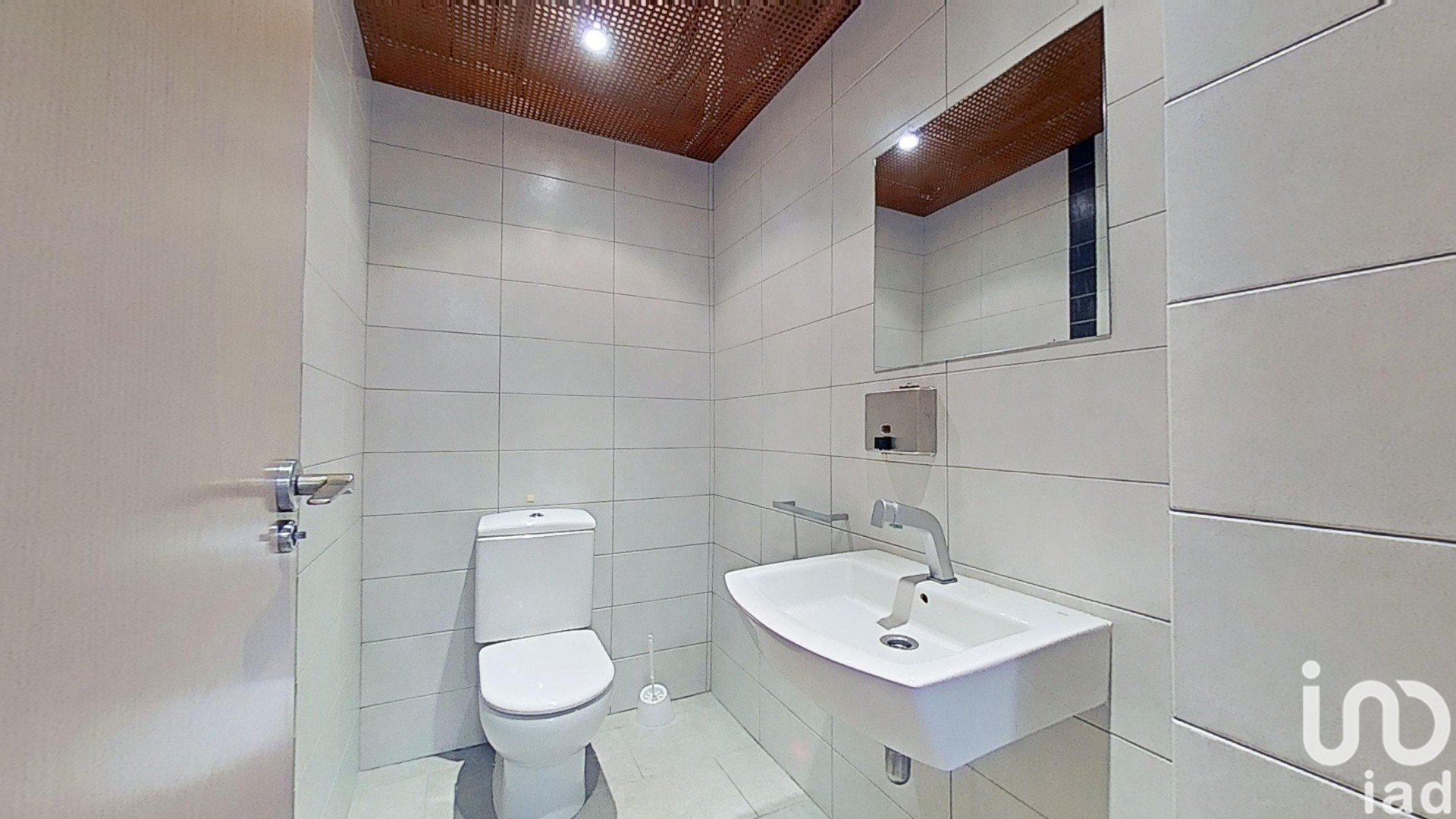 Commercial property in Vila-real, Castellon, Spain 3 bedrooms, 85 sq.m. No. 186115