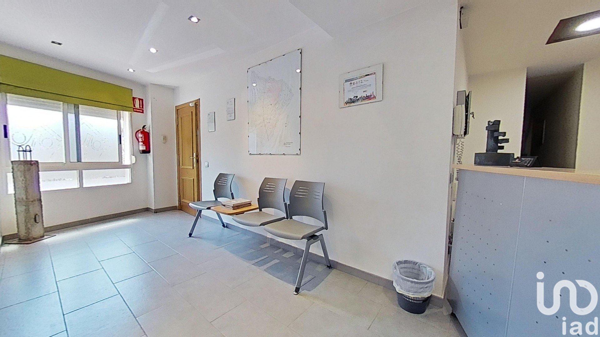 Commercial property in Vila-real, Castellon, Spain 3 bedrooms, 85 sq.m. No. 186115
