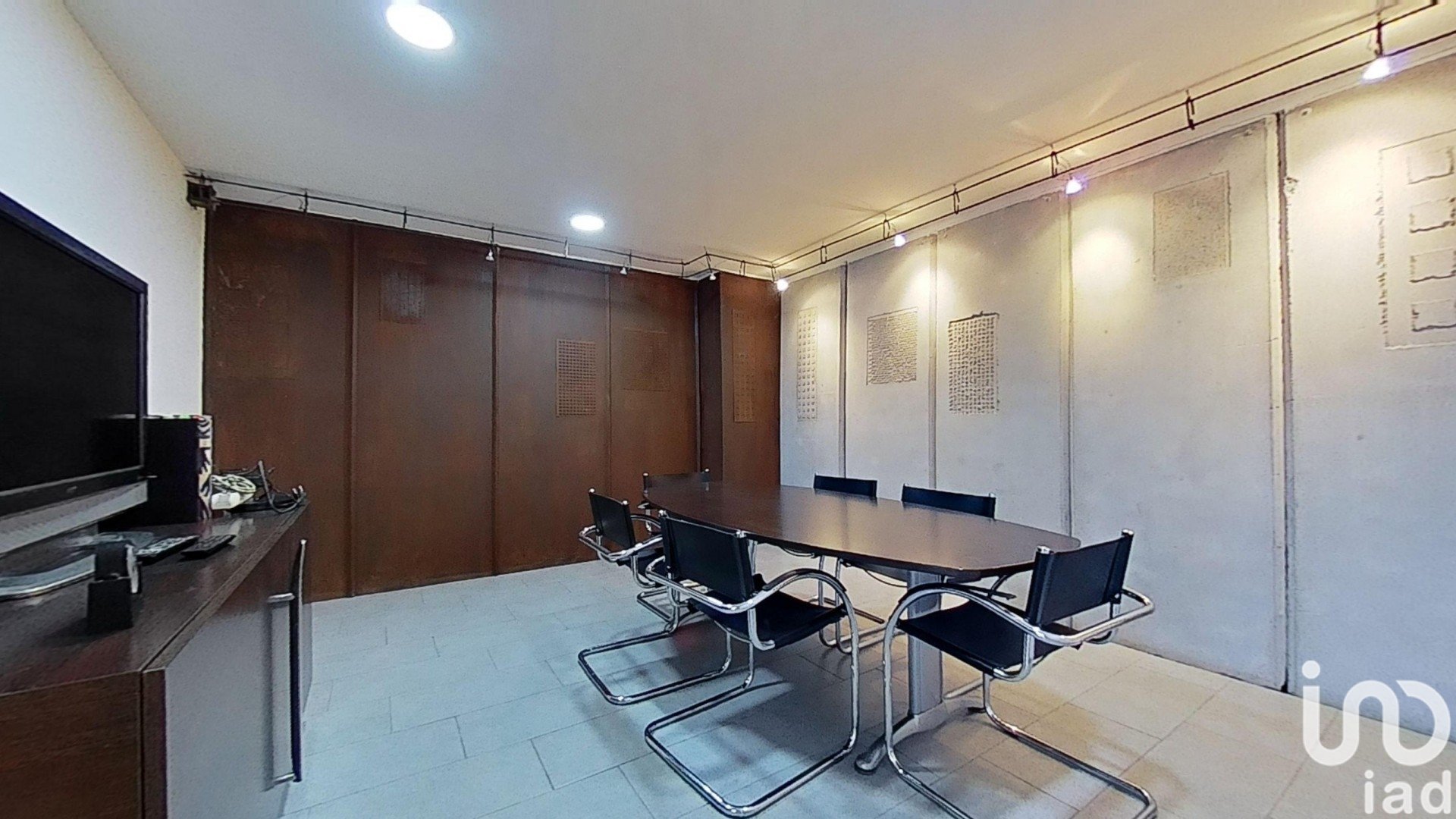 Commercial property in Vila-real, Castellon, Spain 3 bedrooms, 85 sq.m. No. 186115