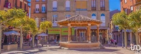 Сasa en Sahagún, León, España 4 dormitorios, 206 m2 No. 186114