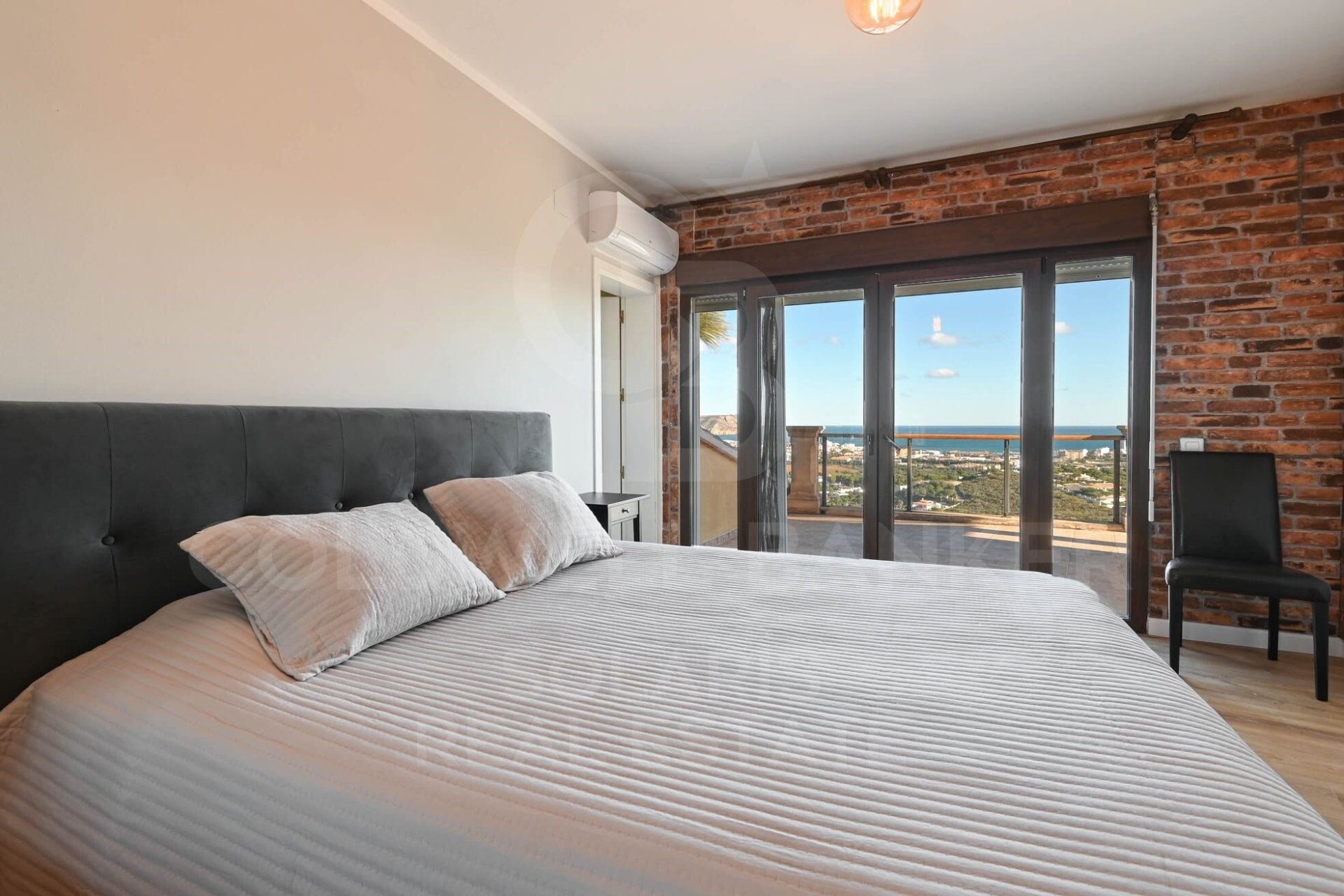 House in Javea, Alicante, Spain 4 bedrooms, 262 sq.m. No. 157268