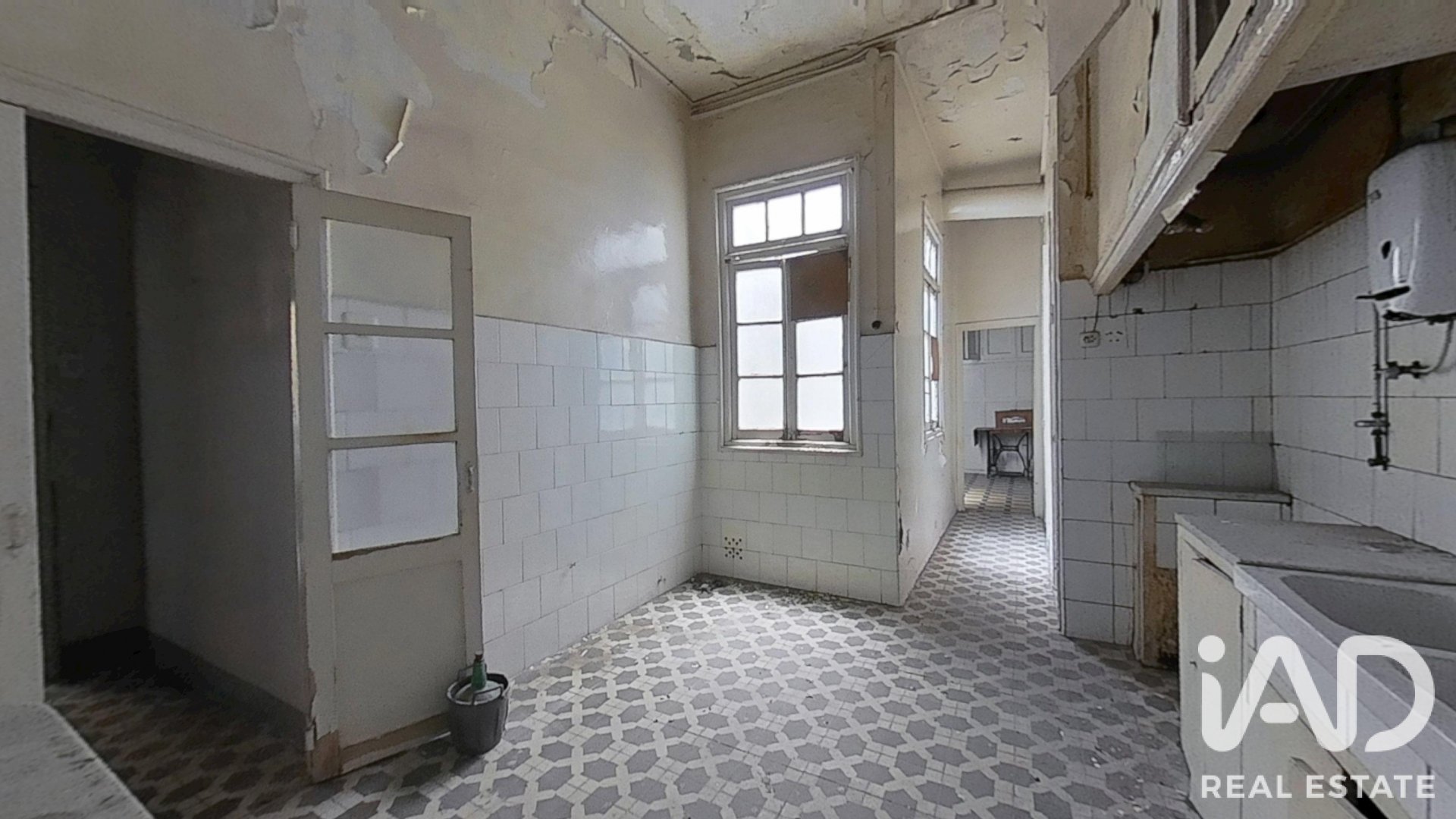 Dzīvoklis Tortosa, Tarragona, Spānijā 5 istabas, 204 m2 Nr. 195114
