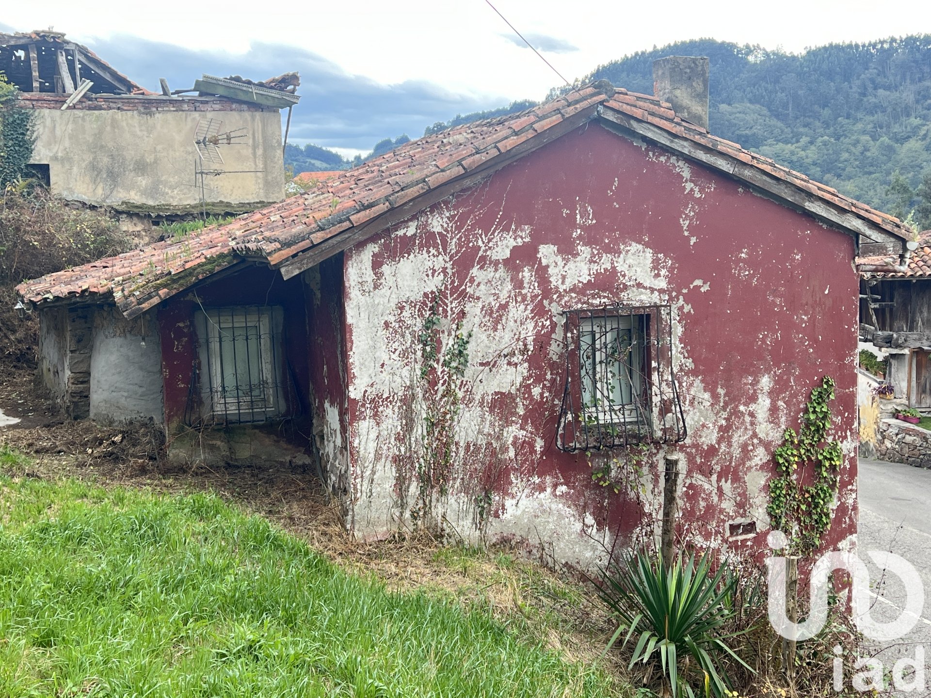 Villa i Candamo, Asturias, Spanien 3 sovrum, 124 kvm. Nr. 185586