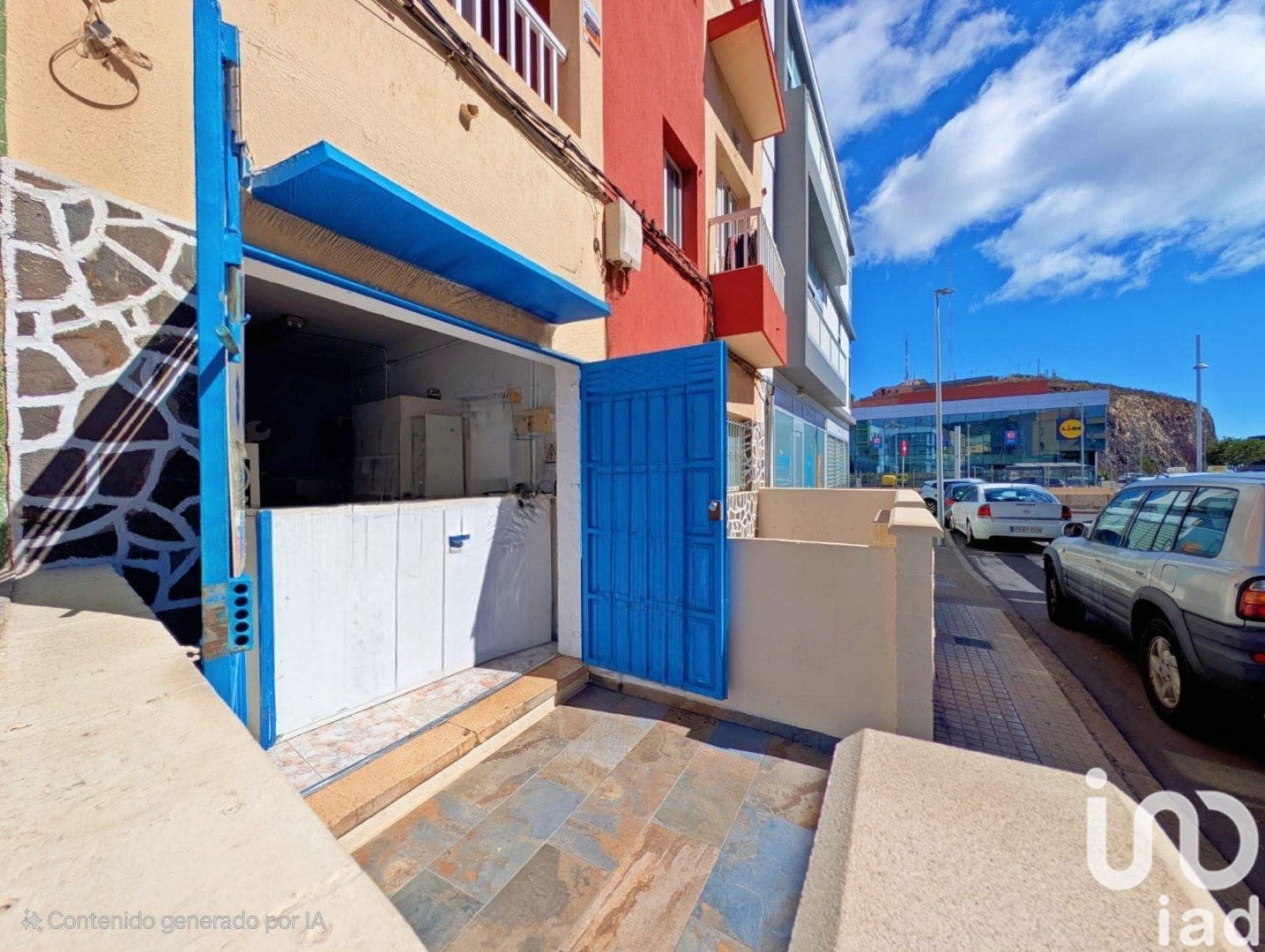 Commercial property in San Cristobal de La Laguna, Tenerife, Spain 2 bedrooms, 13 sq.m. No. 185588