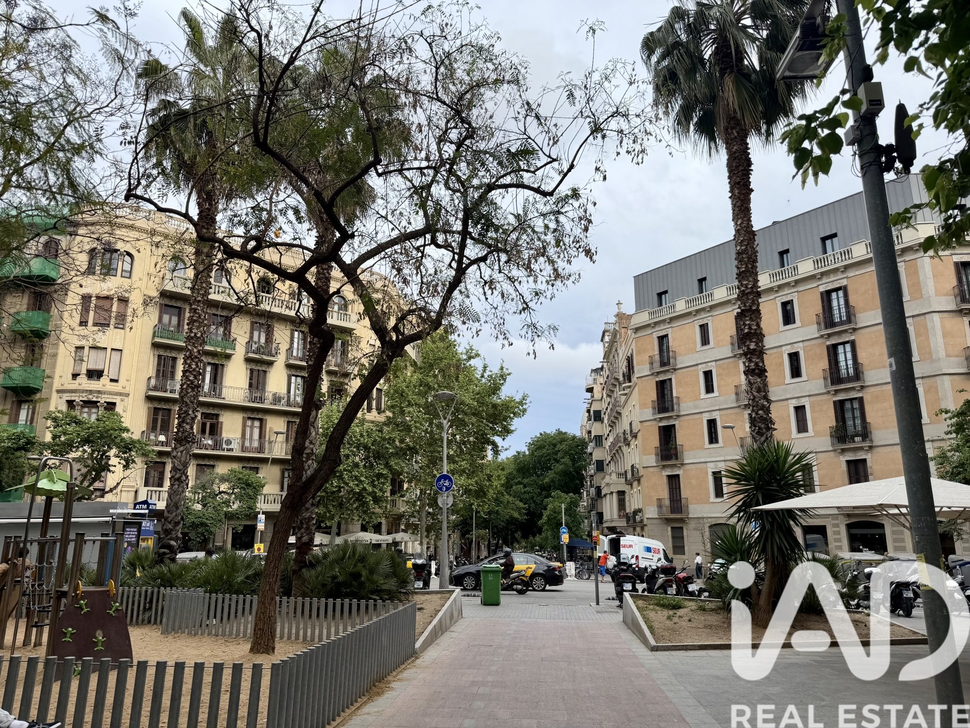 Dzīvoklis Barcelona, Spānijā 3 istabas, 100 m2 Nr. 195854