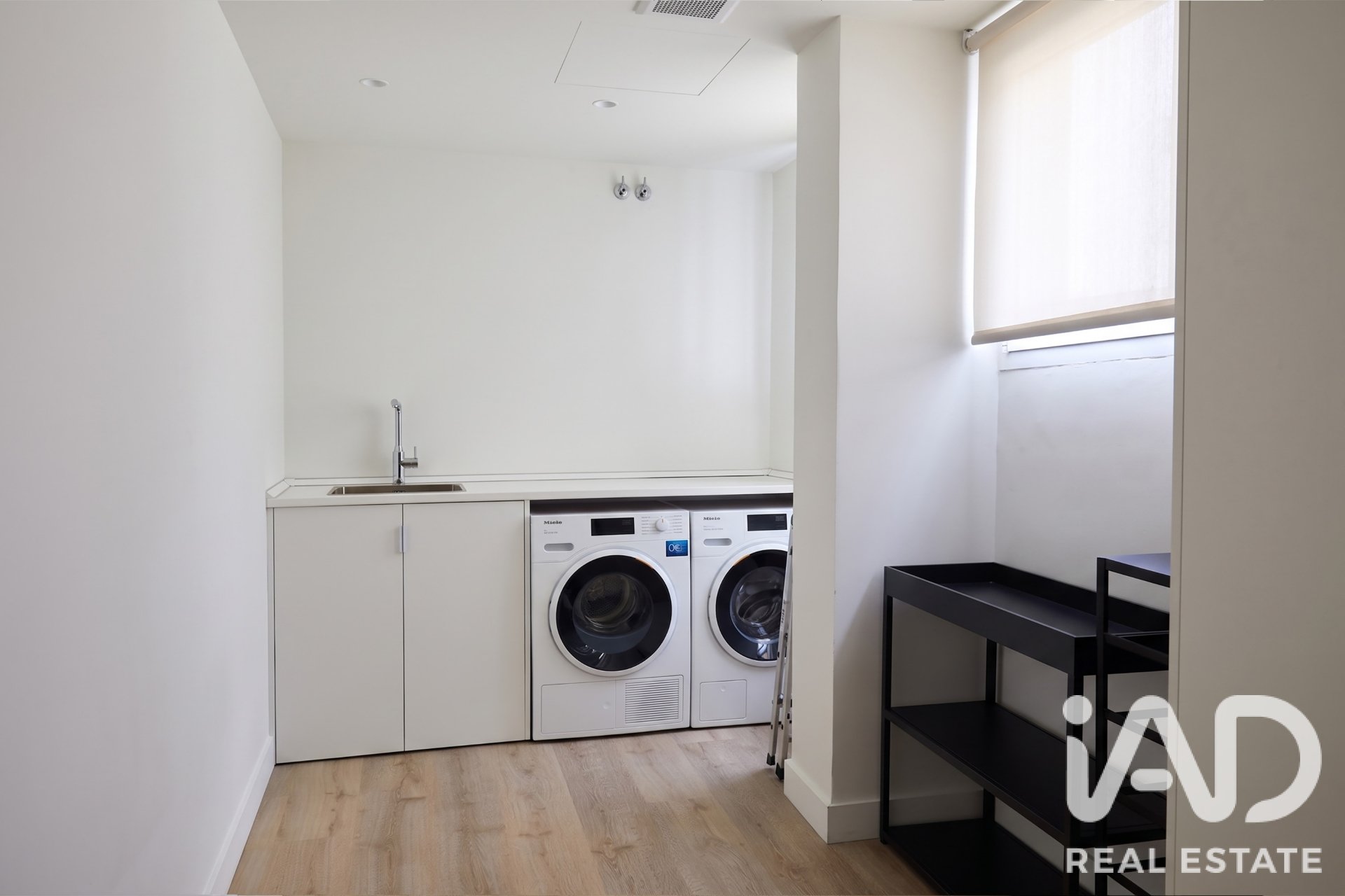 Huoneisto Barcelona, Espanja 4 makuuhuonetta, 234 m2 No. 195850