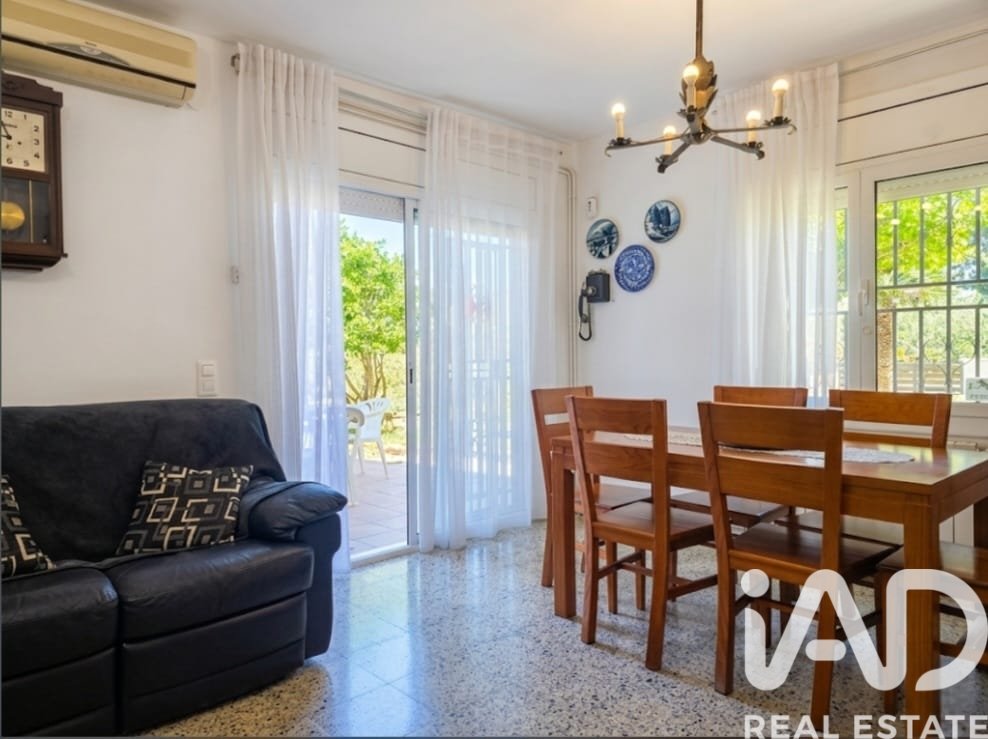 Talo Calafell, Tarragona, Espanja 5 makuuhuonetta, 195 m2 No. 195853