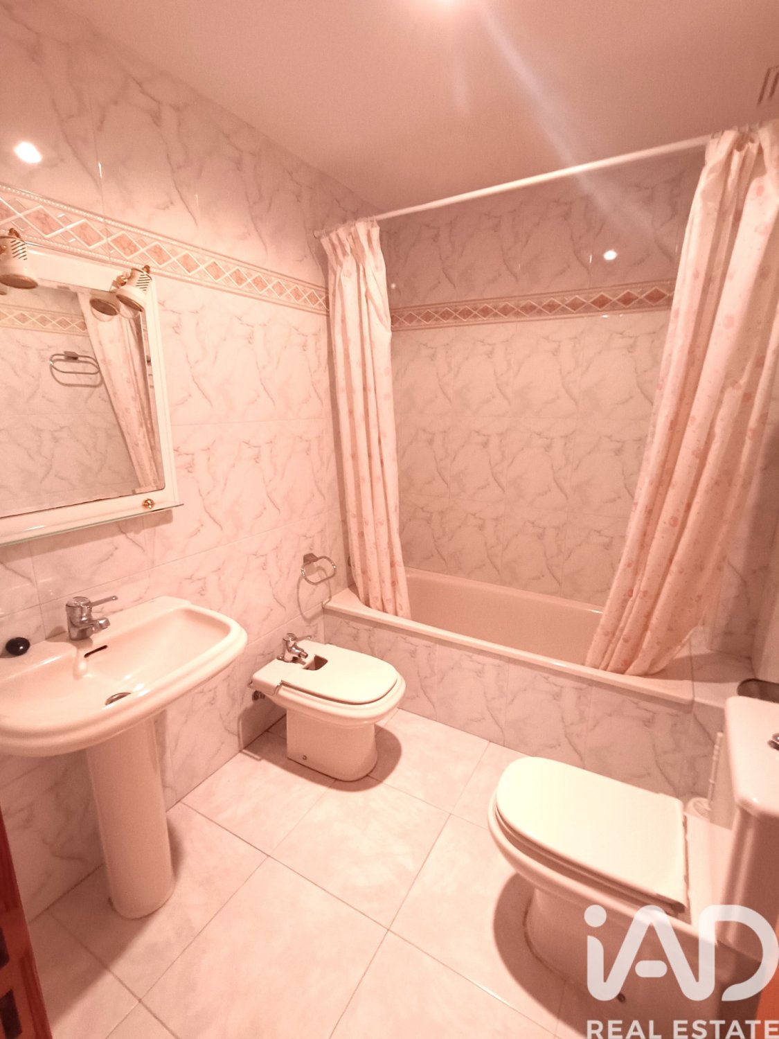 Propiedad comercial en Sahagún, León, España 451 m2 No. 195856