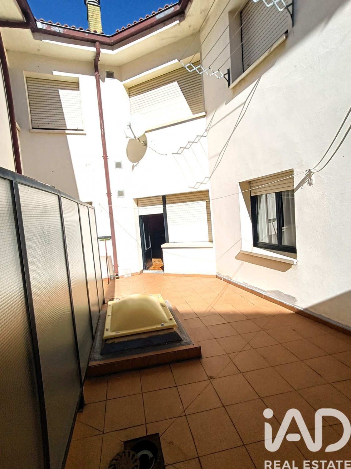Propiedad comercial en Sahagún, León, España 451 m2 No. 195856