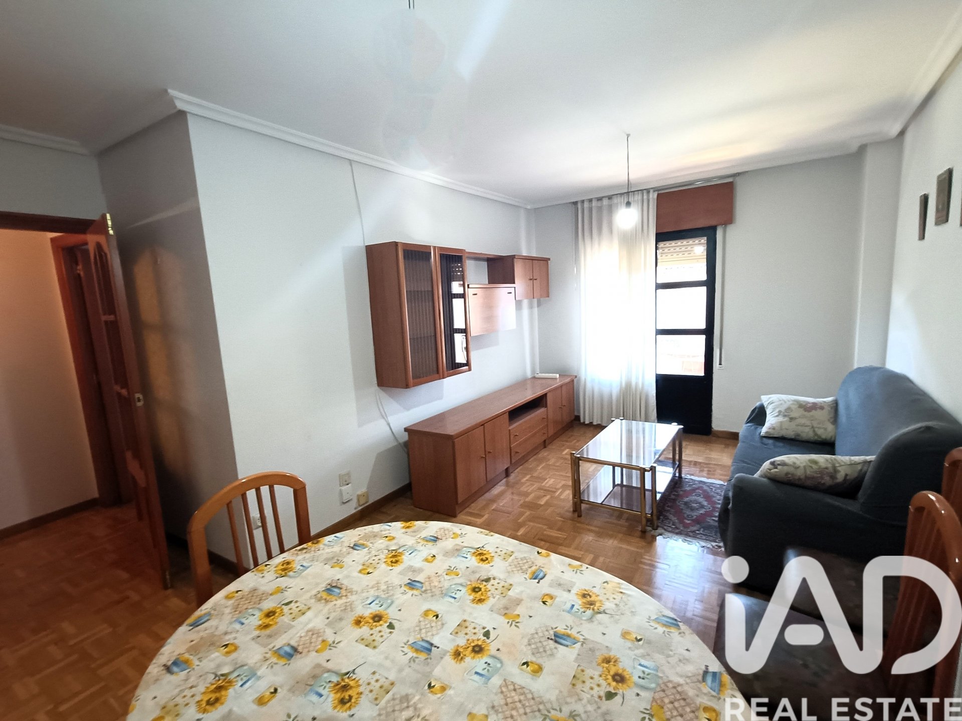 Propiedad comercial en Sahagún, León, España 451 m2 No. 195856
