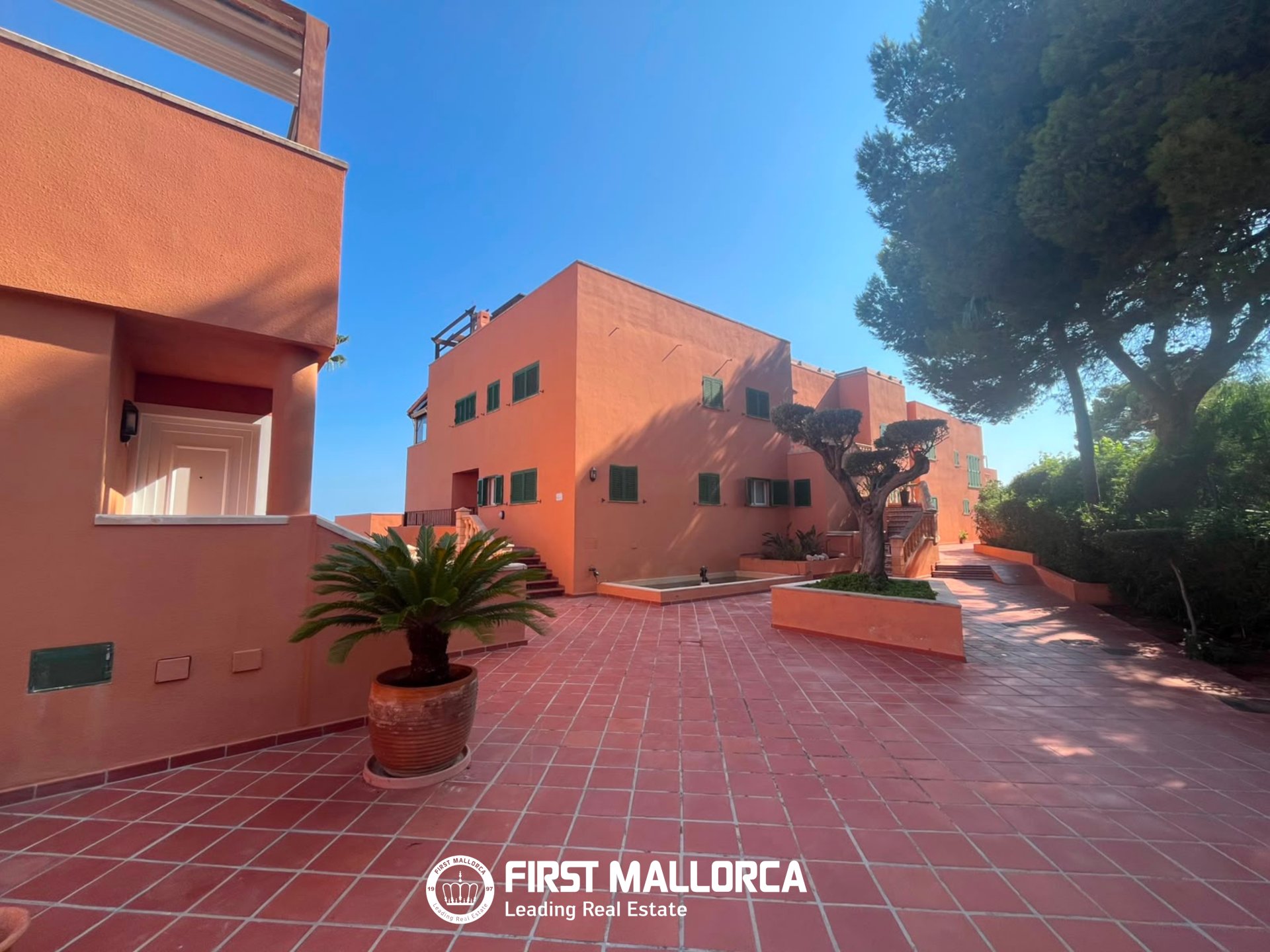 Apartment à Santa Ponsa, Mallorca, Espagne 4 chambres, 140 m2 No. 192417