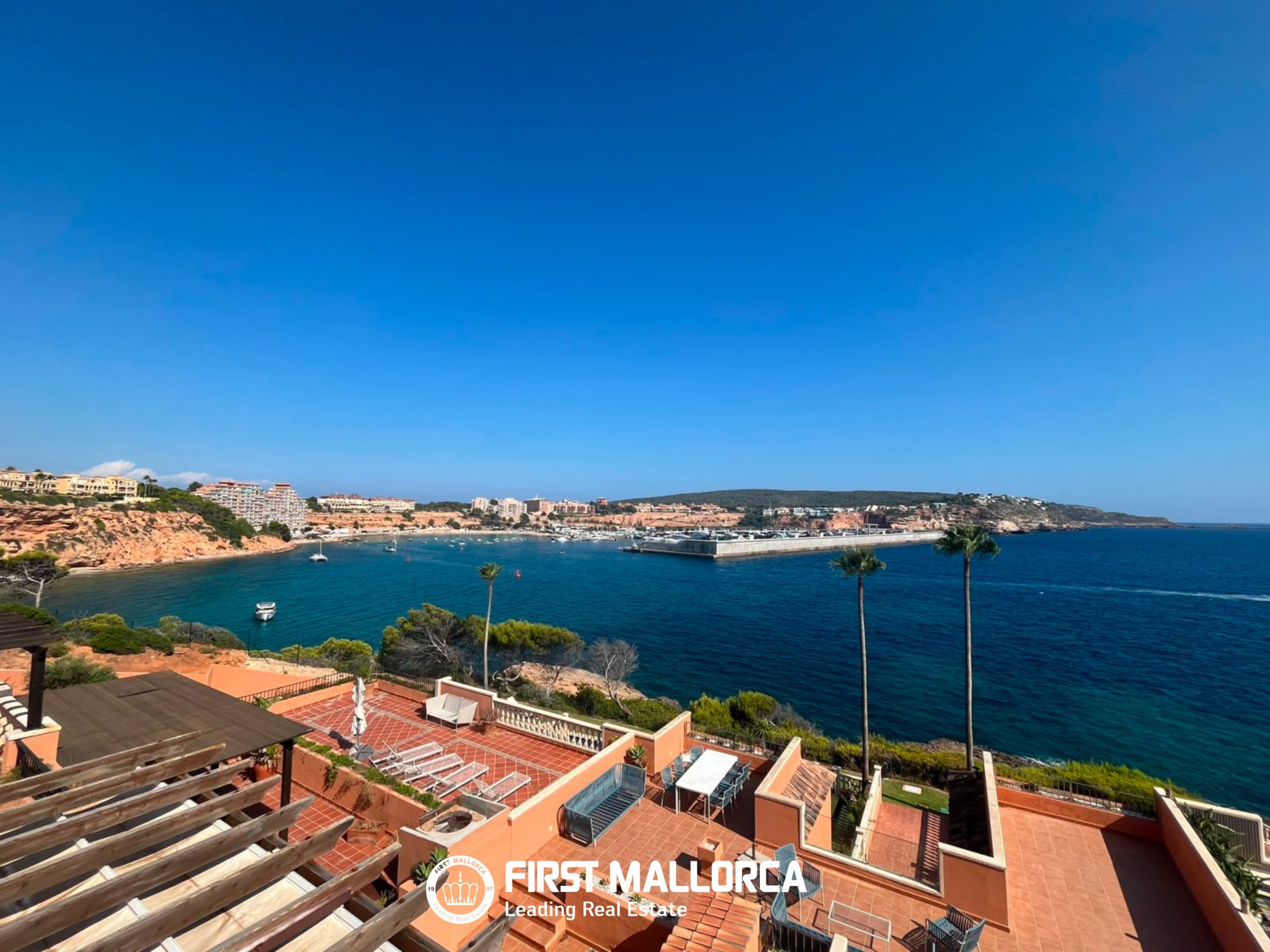 Apartment à Santa Ponsa, Mallorca, Espagne 4 chambres, 140 m2 No. 192417