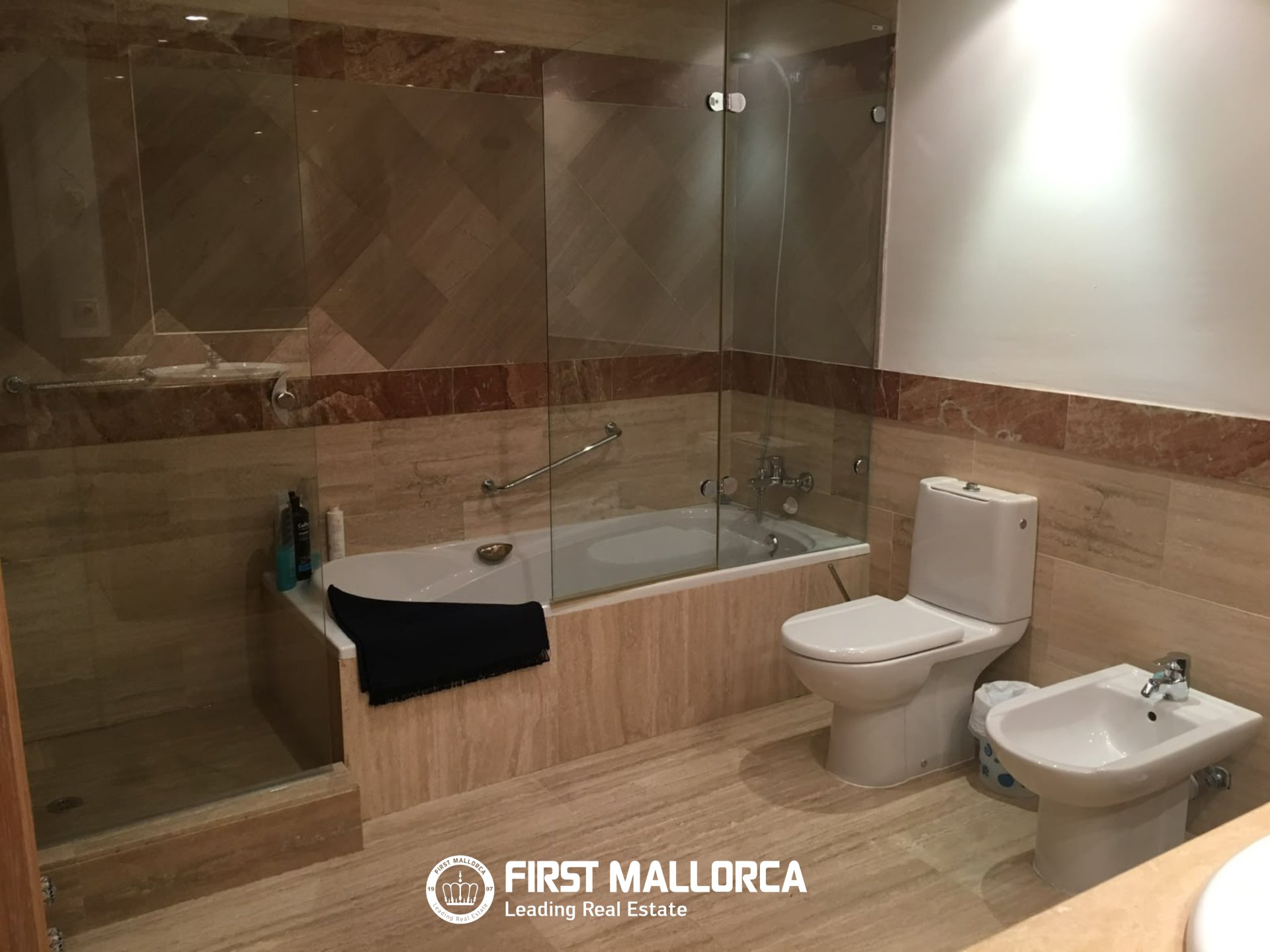 Apartment à Santa Ponsa, Mallorca, Espagne 4 chambres, 140 m2 No. 192417