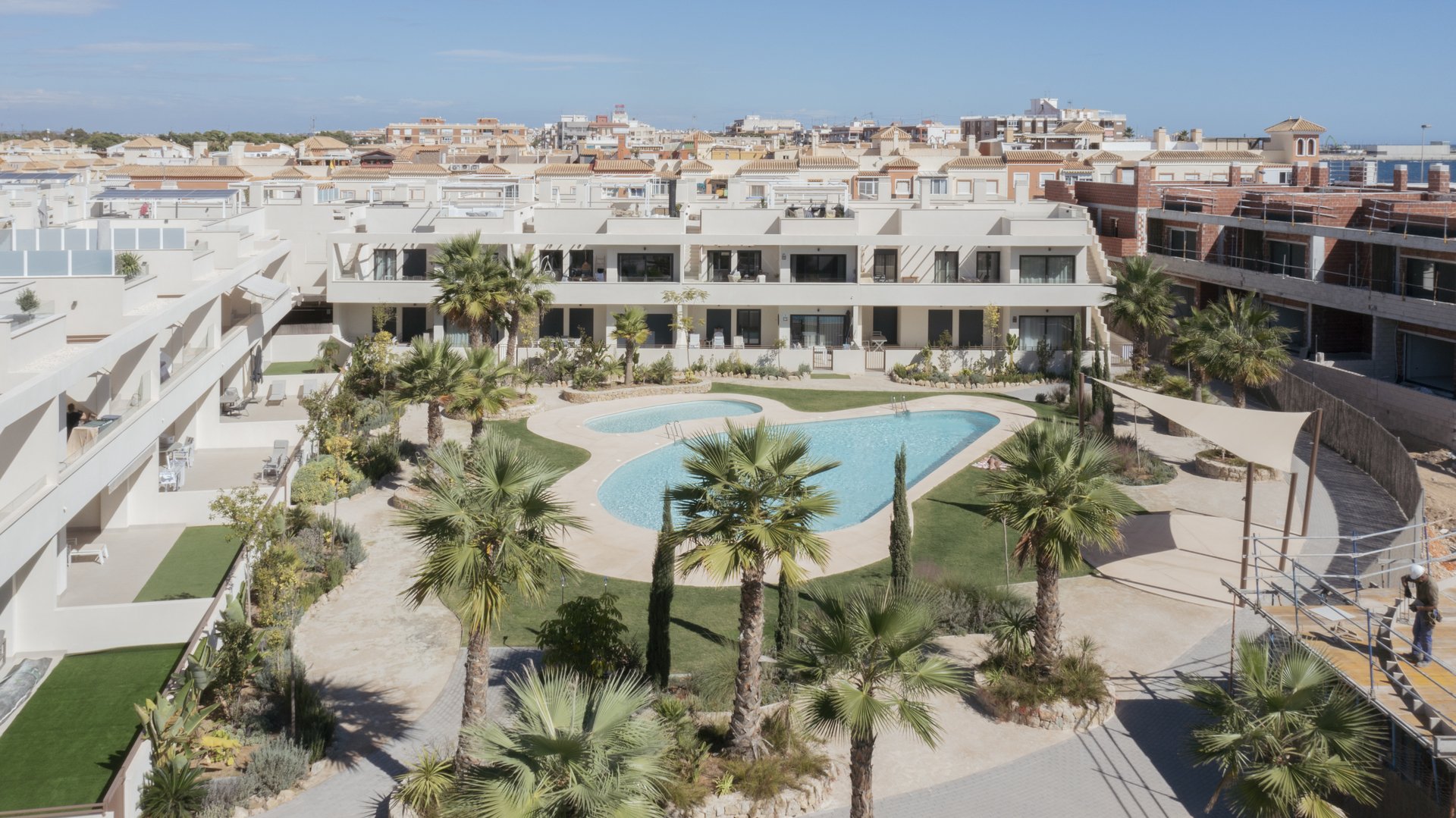 Bungalow en Torrevieja, Alicante, España 2 dormitorios,  No. 173509