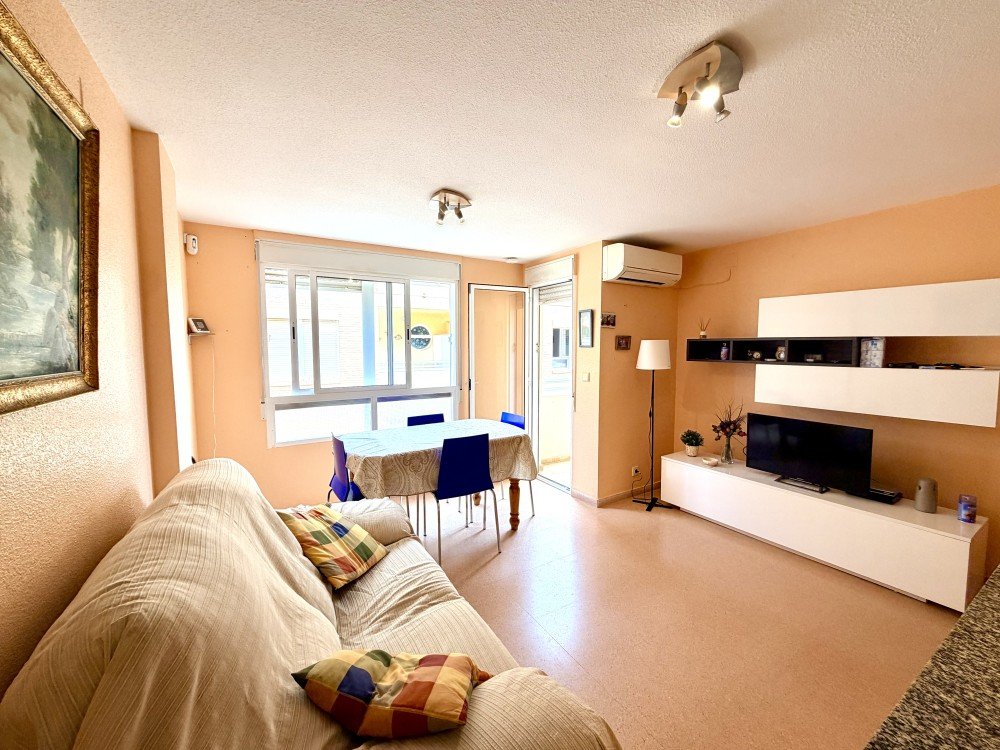 Apartamento en Guardamar del Segura, Alicante, España 2 dormitorios,  No. 190398