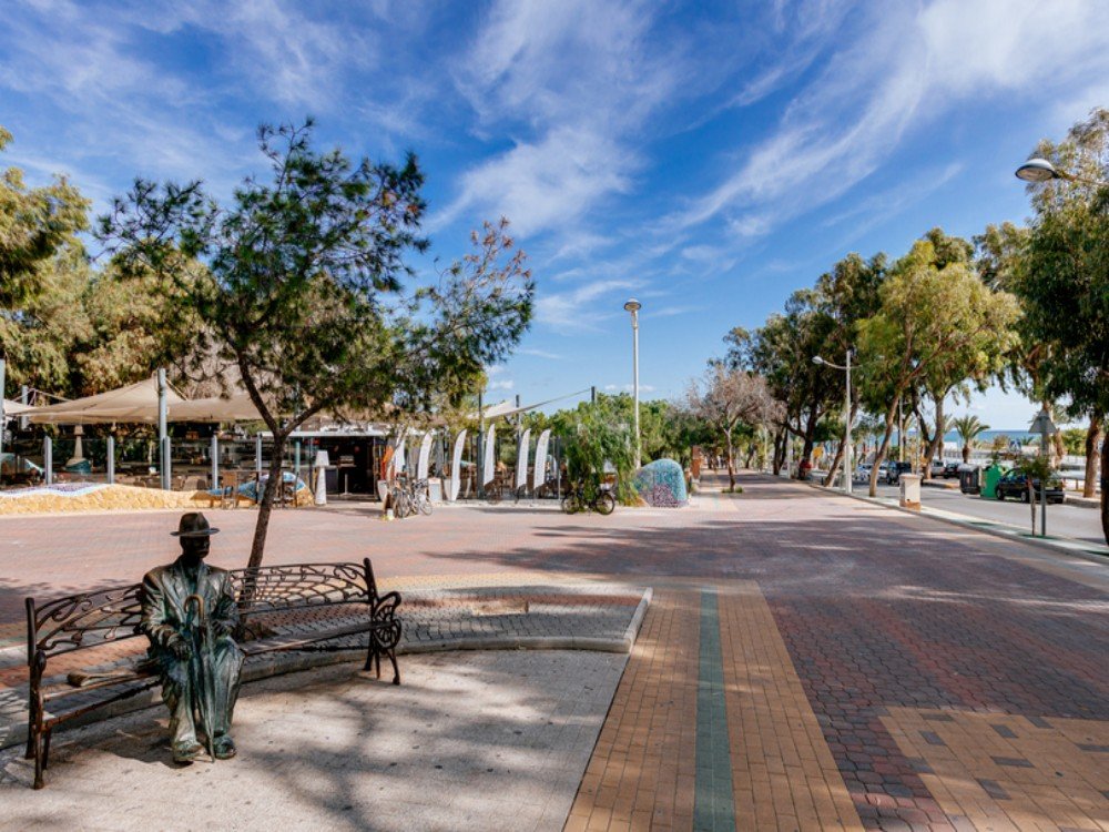 Apartamento en Guardamar del Segura, Alicante, España 2 dormitorios,  No. 190398