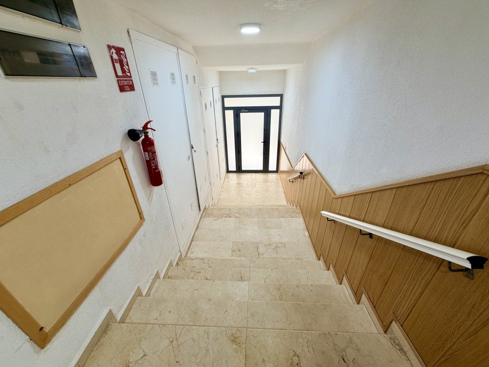 Apartamento en Guardamar del Segura, Alicante, España 2 dormitorios,  No. 190398